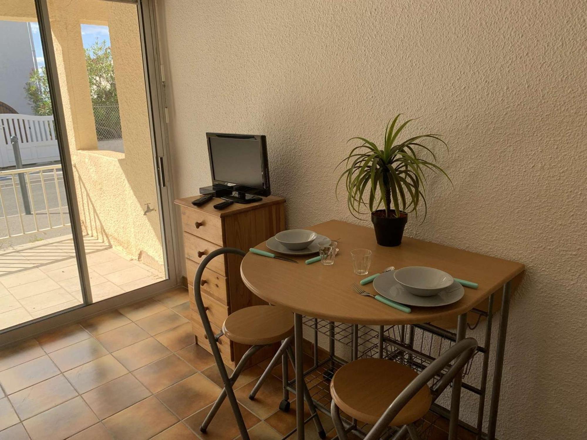 Studio En Rdc A 250M De La Plage - Saint Pierre La Mer, 2 Couchages, Animaux Acceptes - Fr-1-229D-232 Exteriör bild